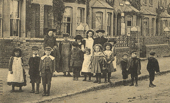Detail showing the children