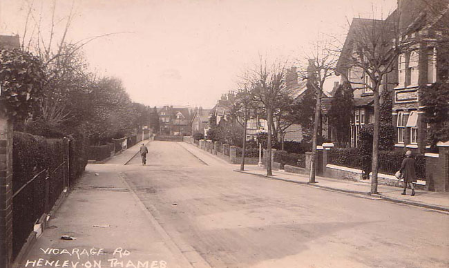Vicarage Road, Henley