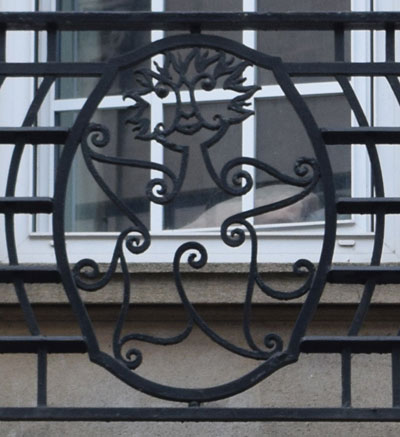 Left balcony