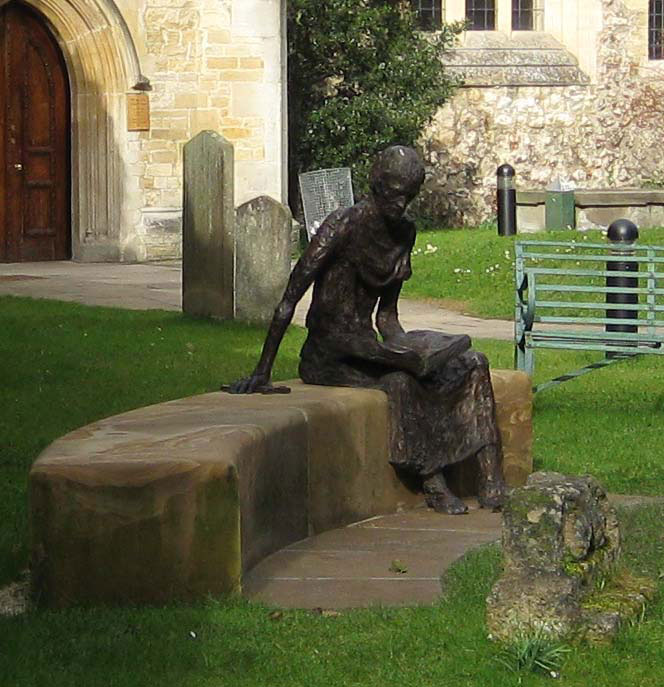Statue of St Edmund