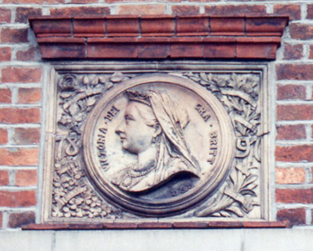 Queen Victoria, 258 Abingdon Road