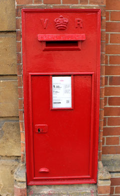 Holywell/Longwall Street