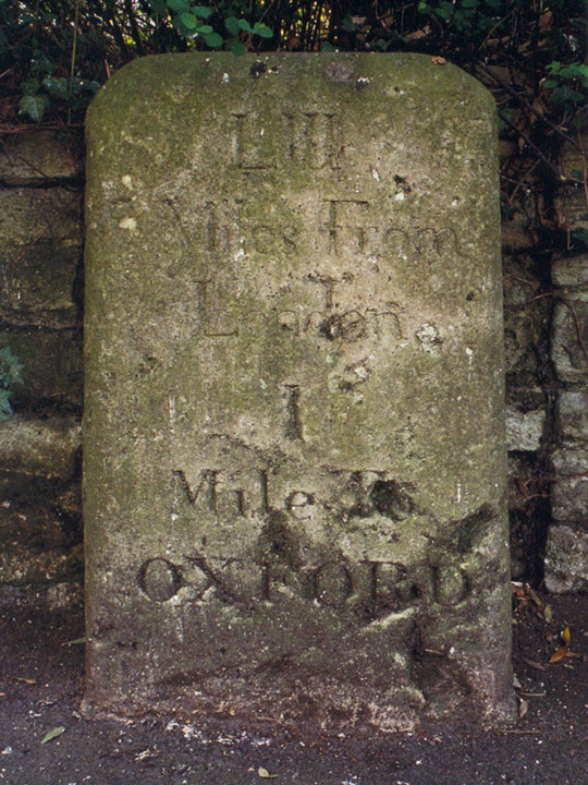 Milestone to the west of Headington