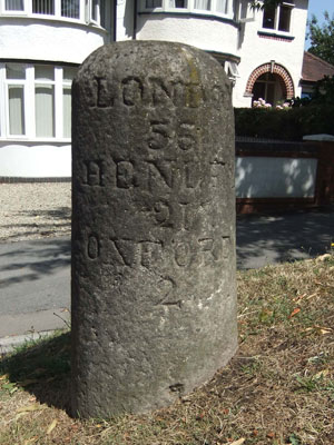 Milestone outside 37 Rose Hill
