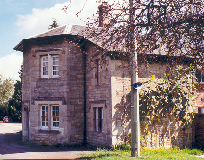 Toll house at 566 Banbury Road