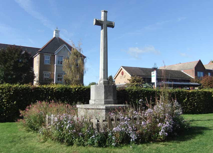 Summertown war memorial from the back