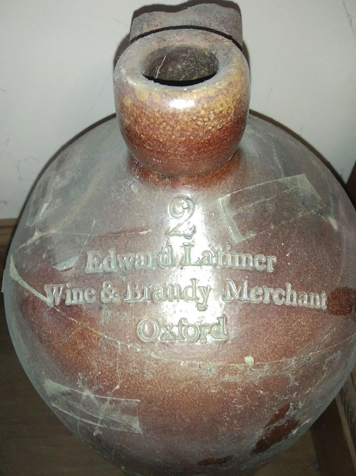 Latimer jar