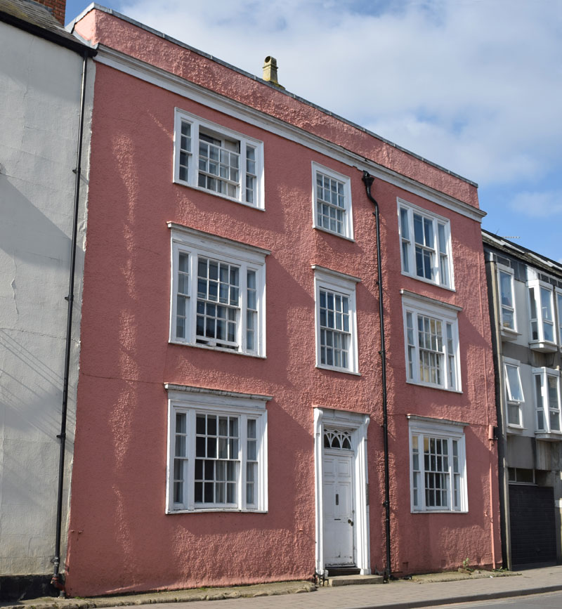 8 Longwall Street