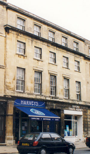 58-59 High Street