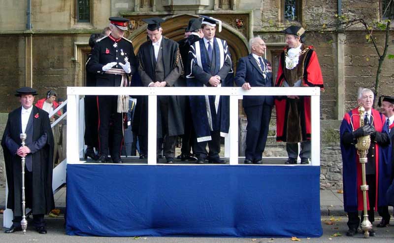 The university mace and the city mace