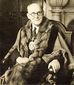 Norman Whatley