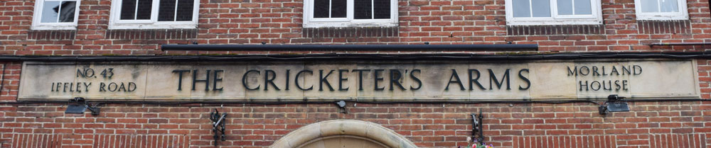 Cricketer's Arms sign at side