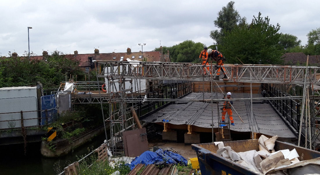 Rewley Road Swing Bridge under repair