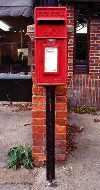 Box on a stick, London Road