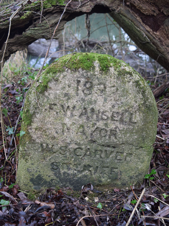 Boundary stone on Cuckoo Lane beside Woodlands Road