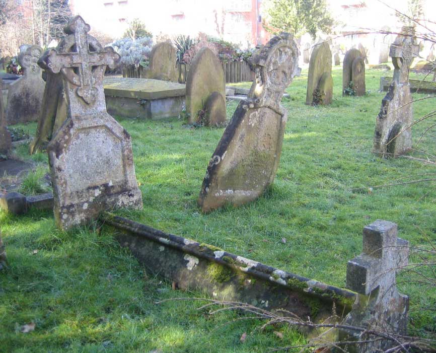 Puzey-Hewlett grave