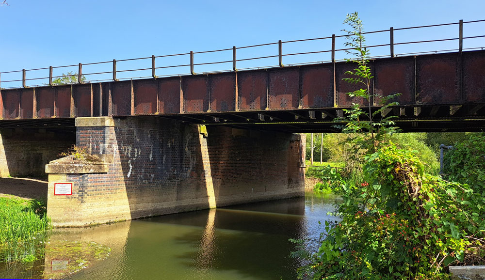 Shipton-on-Cherwell railway bridge
