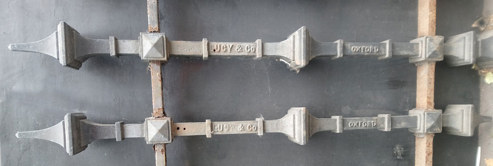 Toilet railings
