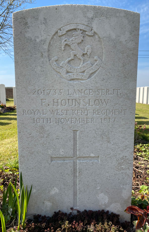 Frank Hounslow's grave